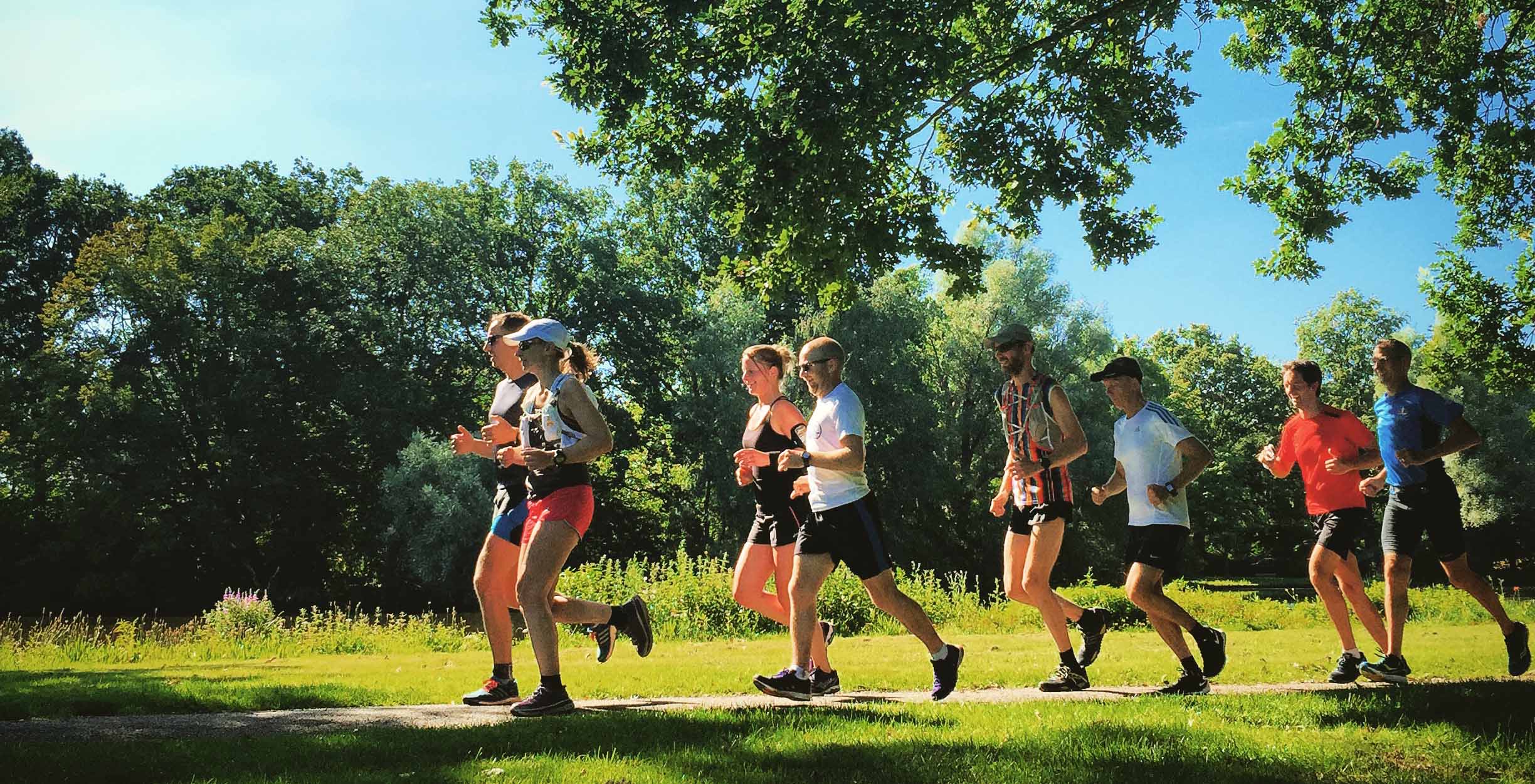 Fast Feet Freak - Beginner Base 16 Weeks Stay Fit 5K Running Plan